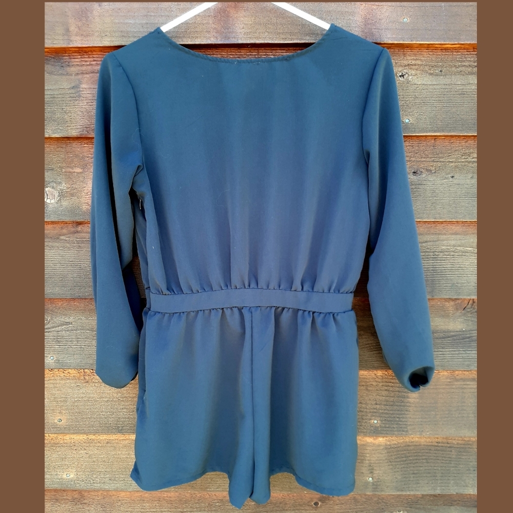 One Clothing Romper S EUC - Picture 2 of 2
